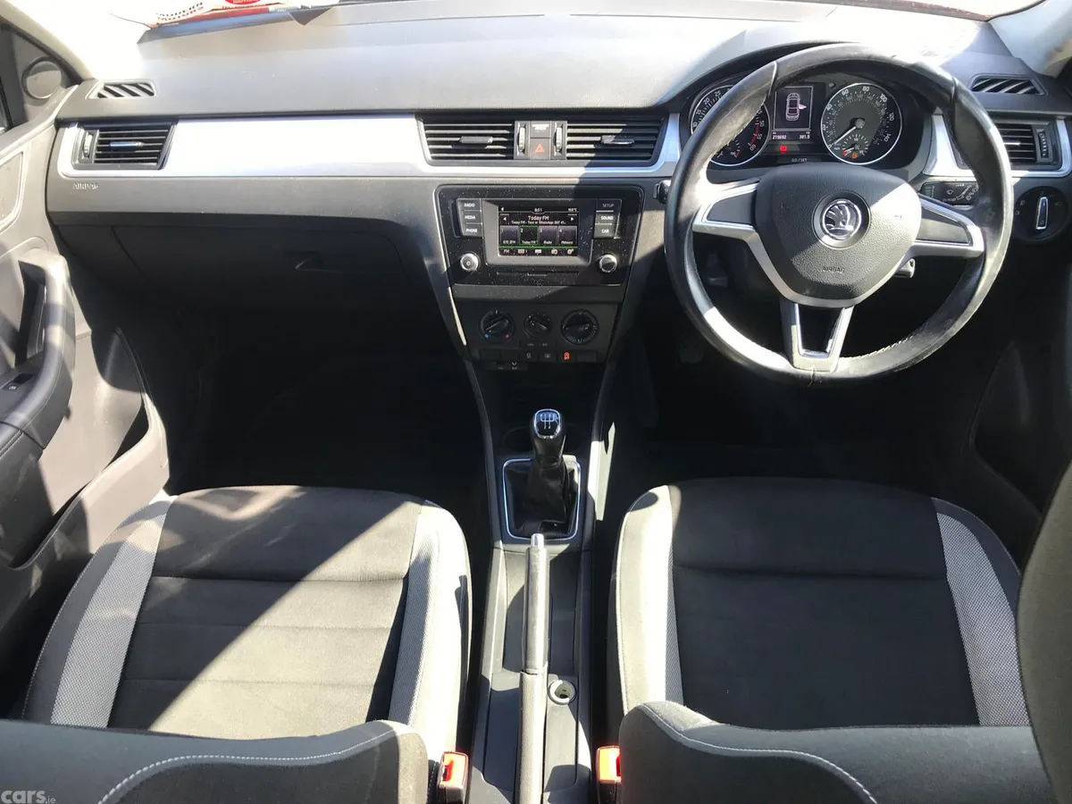 Skoda Rapid Hatchback, Diesel, 2017, Red