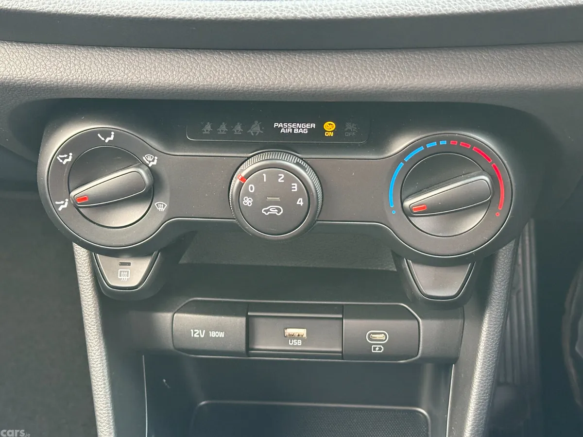 Kia Picanto Hatchback, Petrol, 2025, Silver