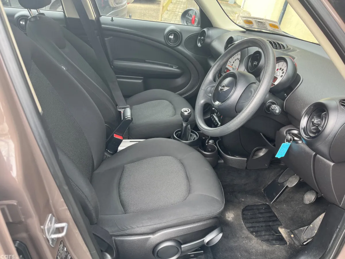 Mini One Estate/Jeep, Diesel, 2013, Brown