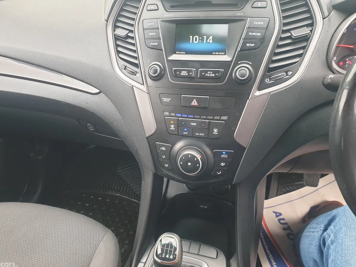 Hyundai Santa Fe SUV, Diesel, 2014, Gold
