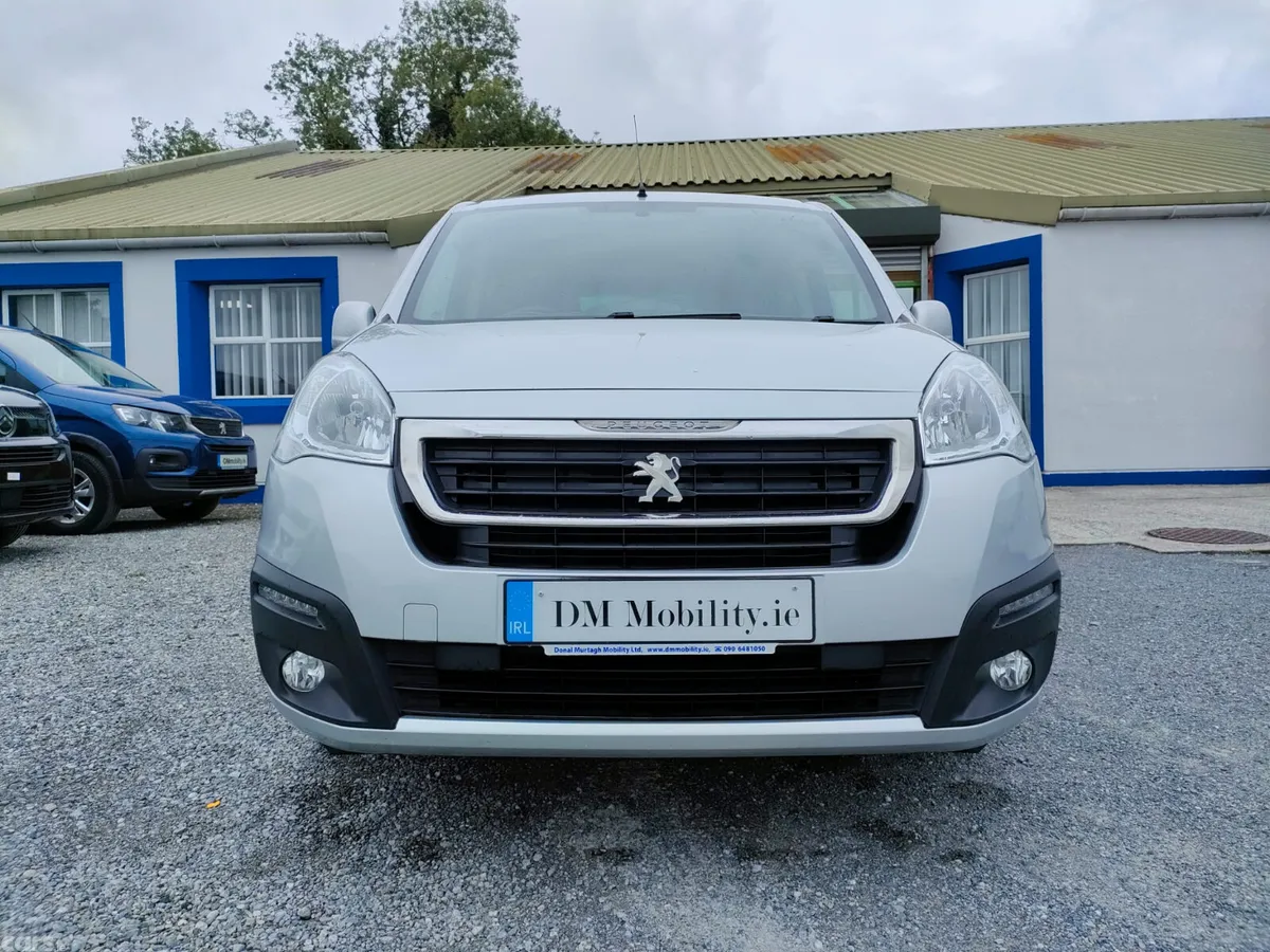 Peugeot Partner MPV, Diesel, 2018, Silver