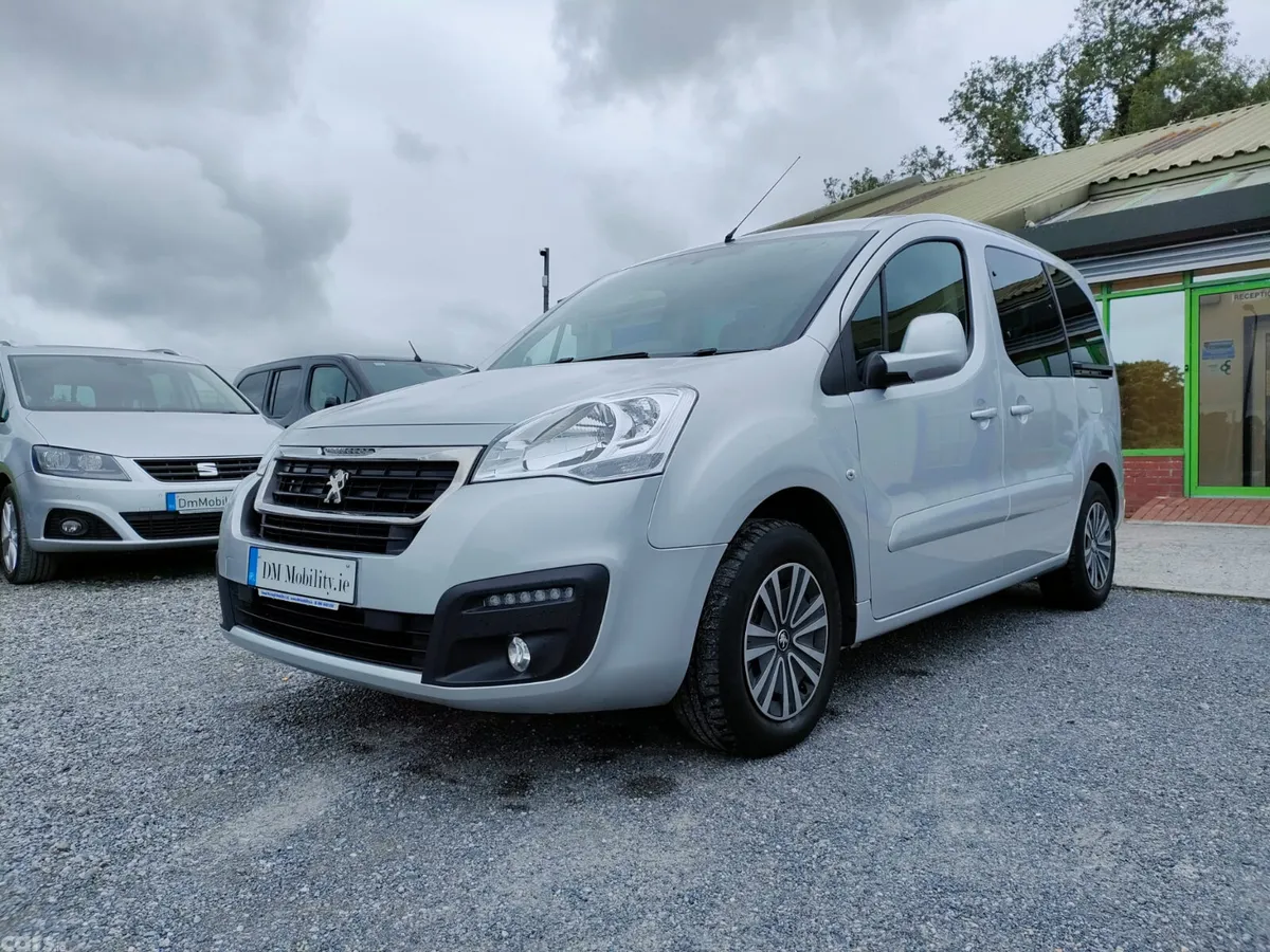 Peugeot Partner MPV, Diesel, 2018, Silver