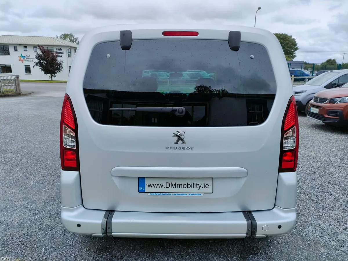 Peugeot Partner MPV, Diesel, 2018, Silver