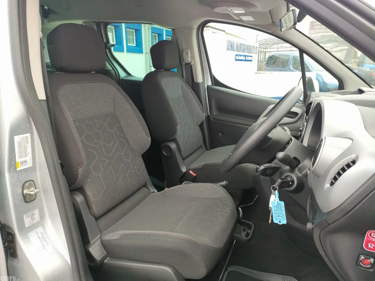 Peugeot Partner MPV, Diesel, 2019, Grey
