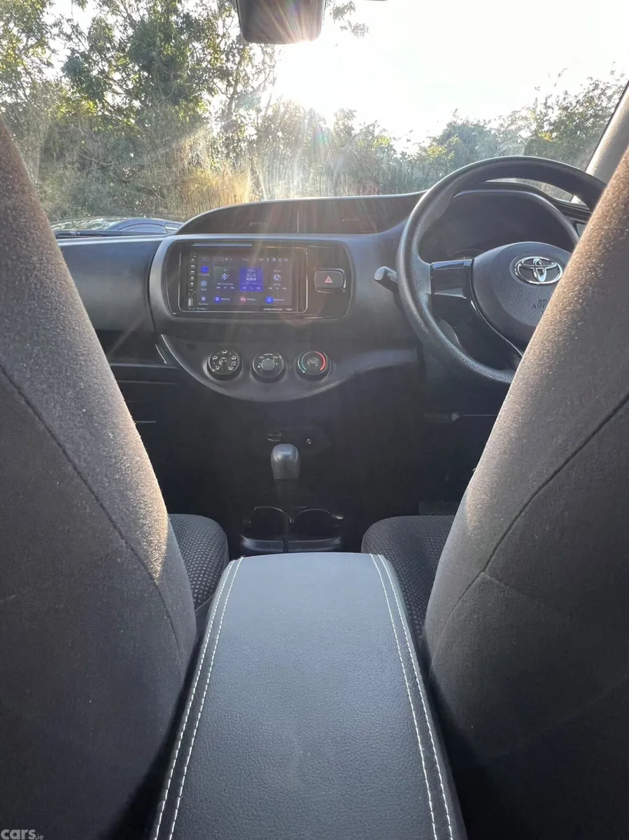 Toyota Vitz Hatchback, Petrol, 2017, White