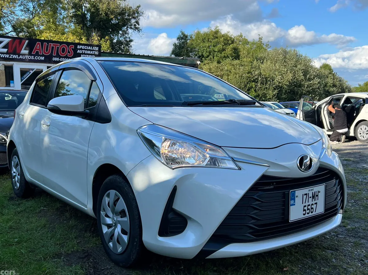 Toyota Vitz Hatchback, Petrol, 2017, White