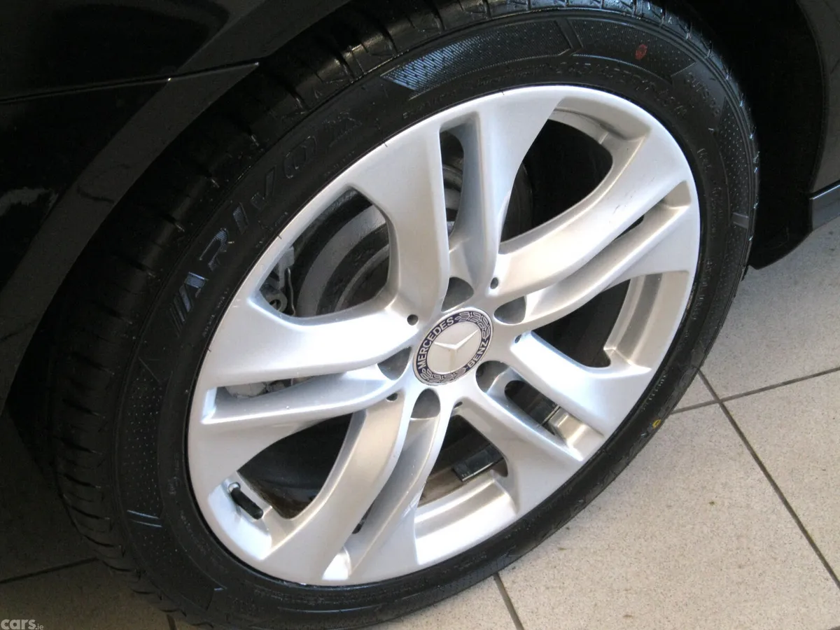 Mercedes-Benz E-Class Saloon, Diesel, 2012, Black