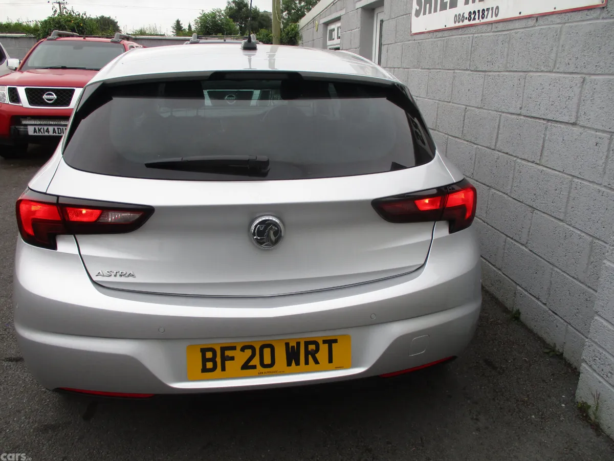 Vauxhall Astra Hatchback, Diesel, 2020, Silver