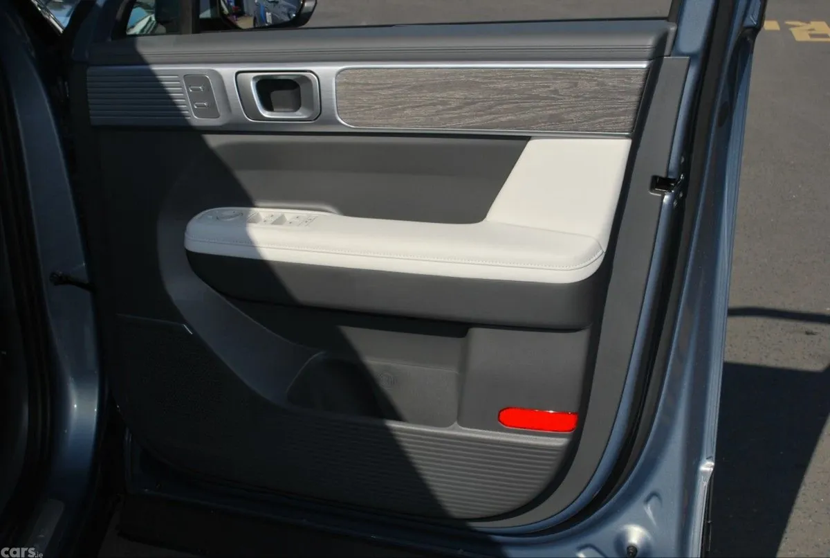 Hyundai Santa Fe SUV, Petrol Plug-in Hybrid, 2026, Blue