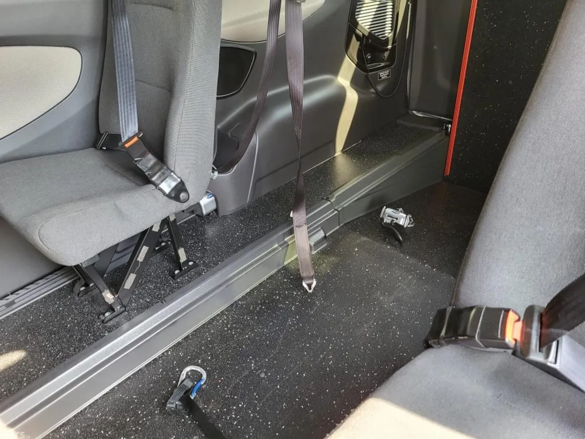 Ford Tourneo Custom MPV, Diesel, 2017, Silver