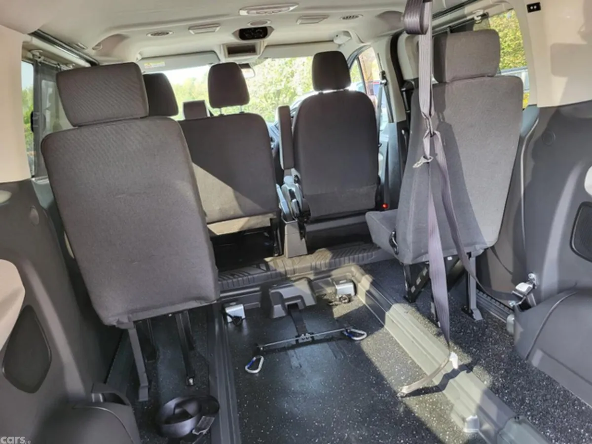 Ford Tourneo Custom MPV, Diesel, 2017, Silver