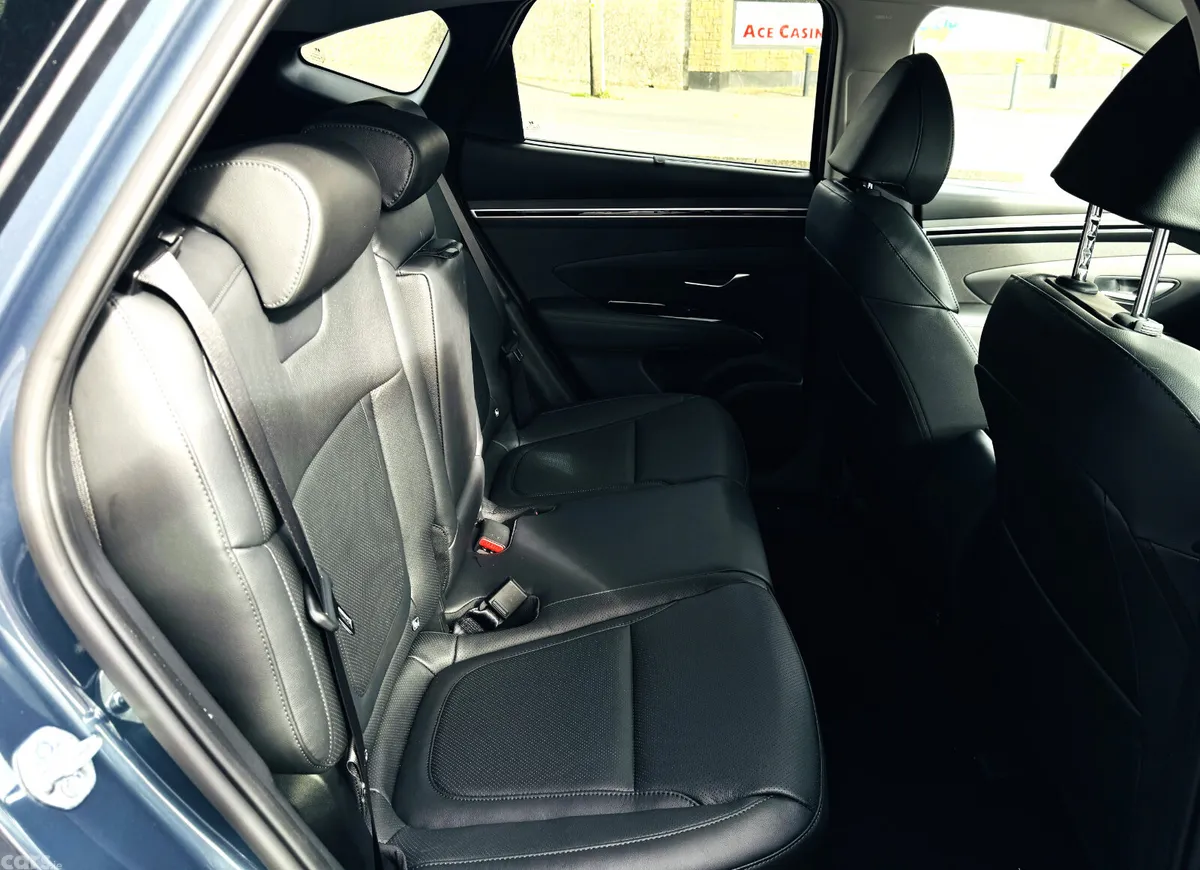 Hyundai Tucson SUV, Petrol Plug-in Hybrid, 2024, Blue