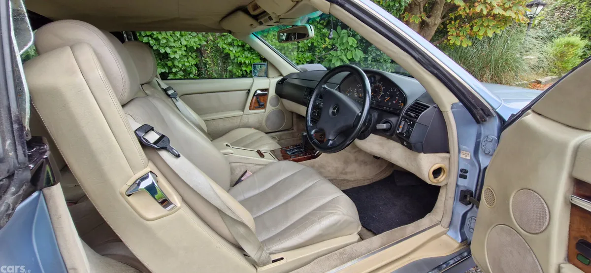Mercedes-Benz SL-Class Convertible, Petrol, 1990, Blue