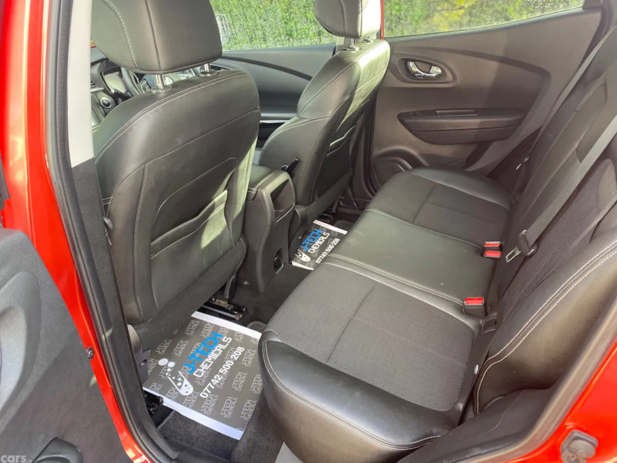 Renault Kadjar SUV, Diesel, 2016, Red