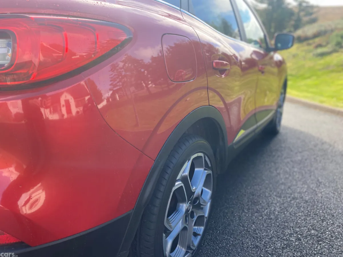 Renault Kadjar SUV, Diesel, 2016, Red