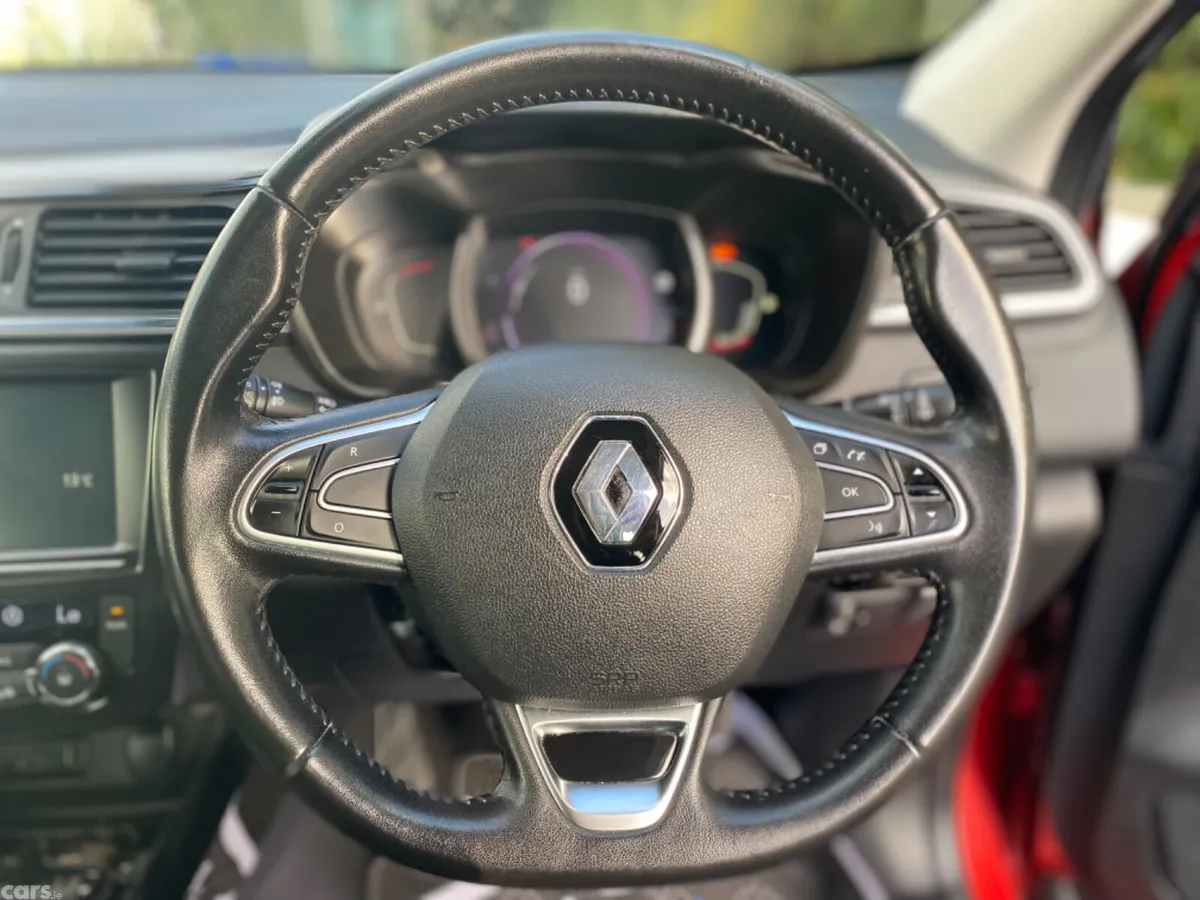 Renault Kadjar SUV, Diesel, 2016, Red