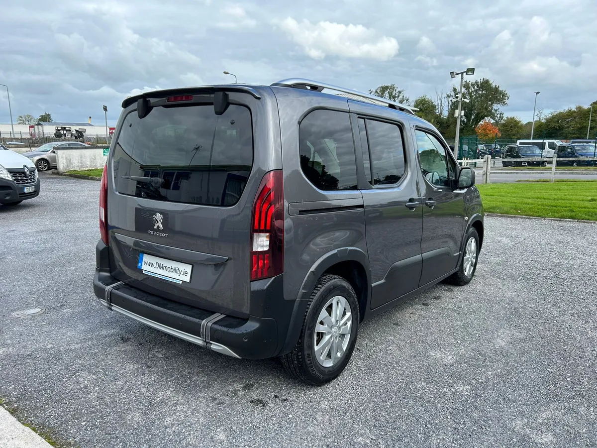 Peugeot Rifter MPV, Diesel, 2021, Grey