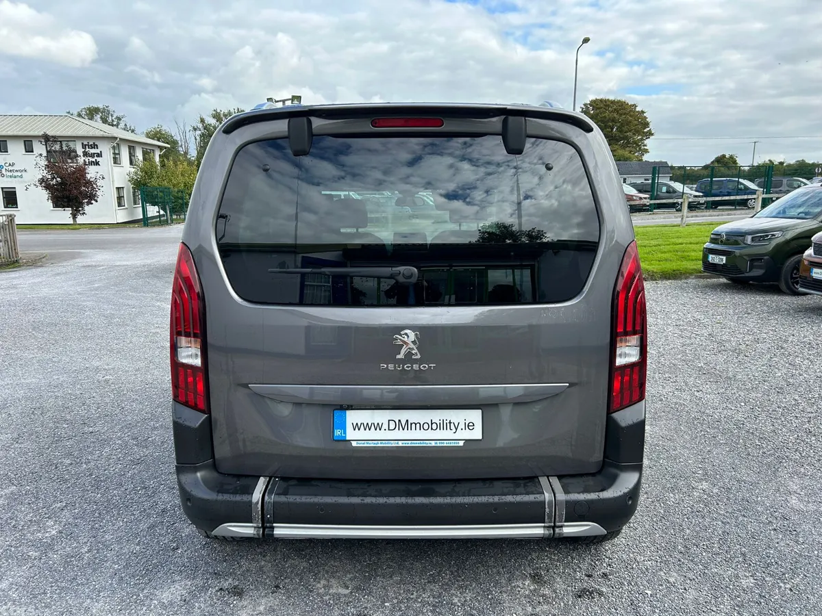 Peugeot Rifter MPV, Diesel, 2021, Grey