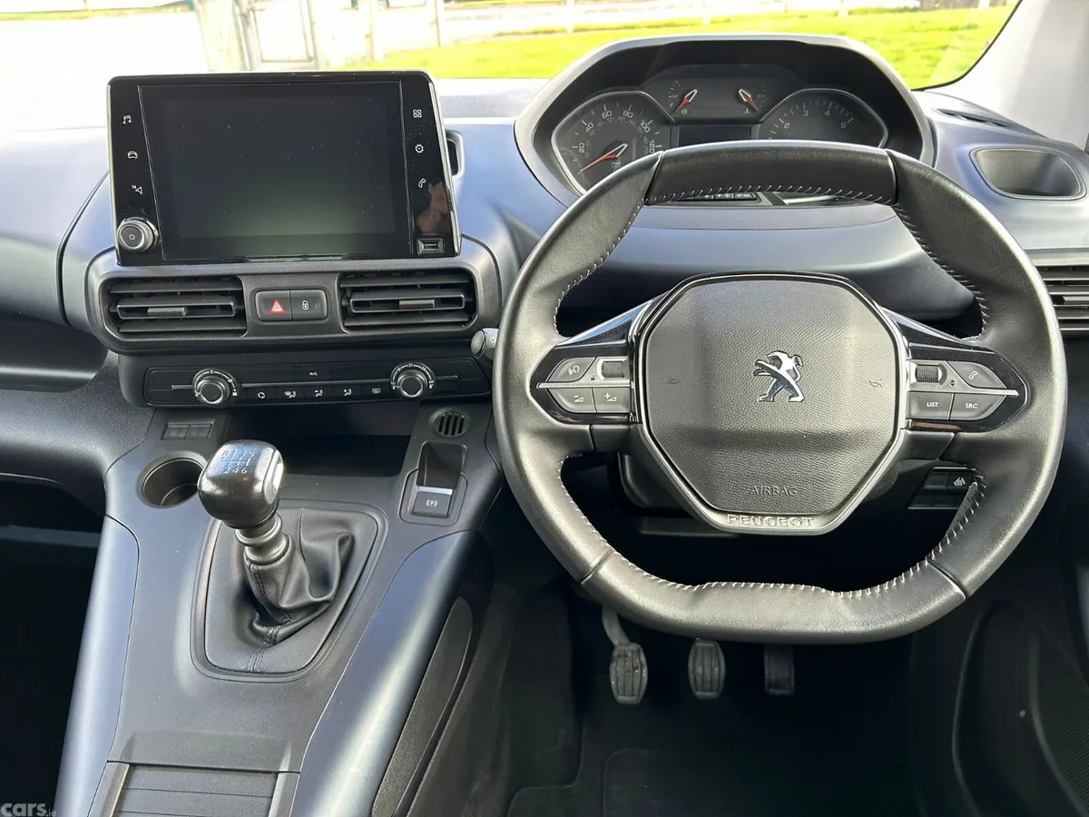 Peugeot Rifter MPV, Diesel, 2021, Grey