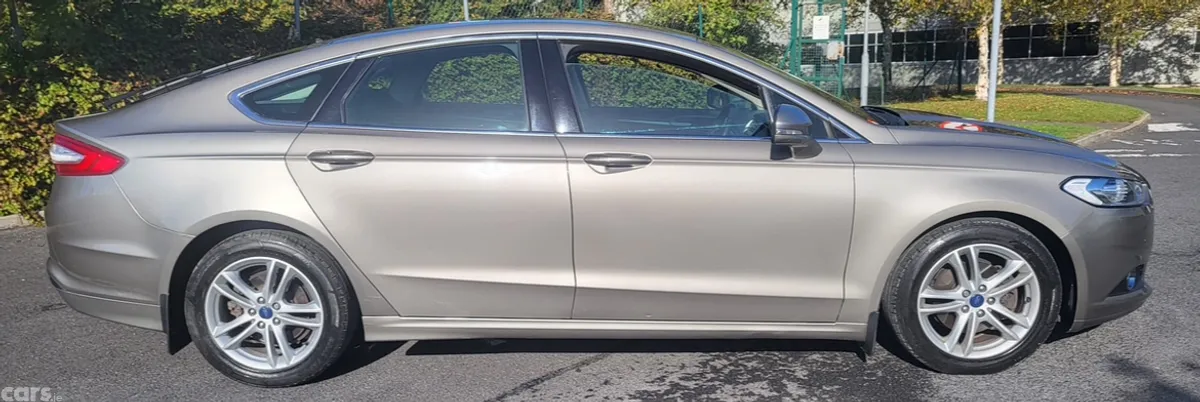 Ford Mondeo Hatchback, Diesel, 2018, Grey