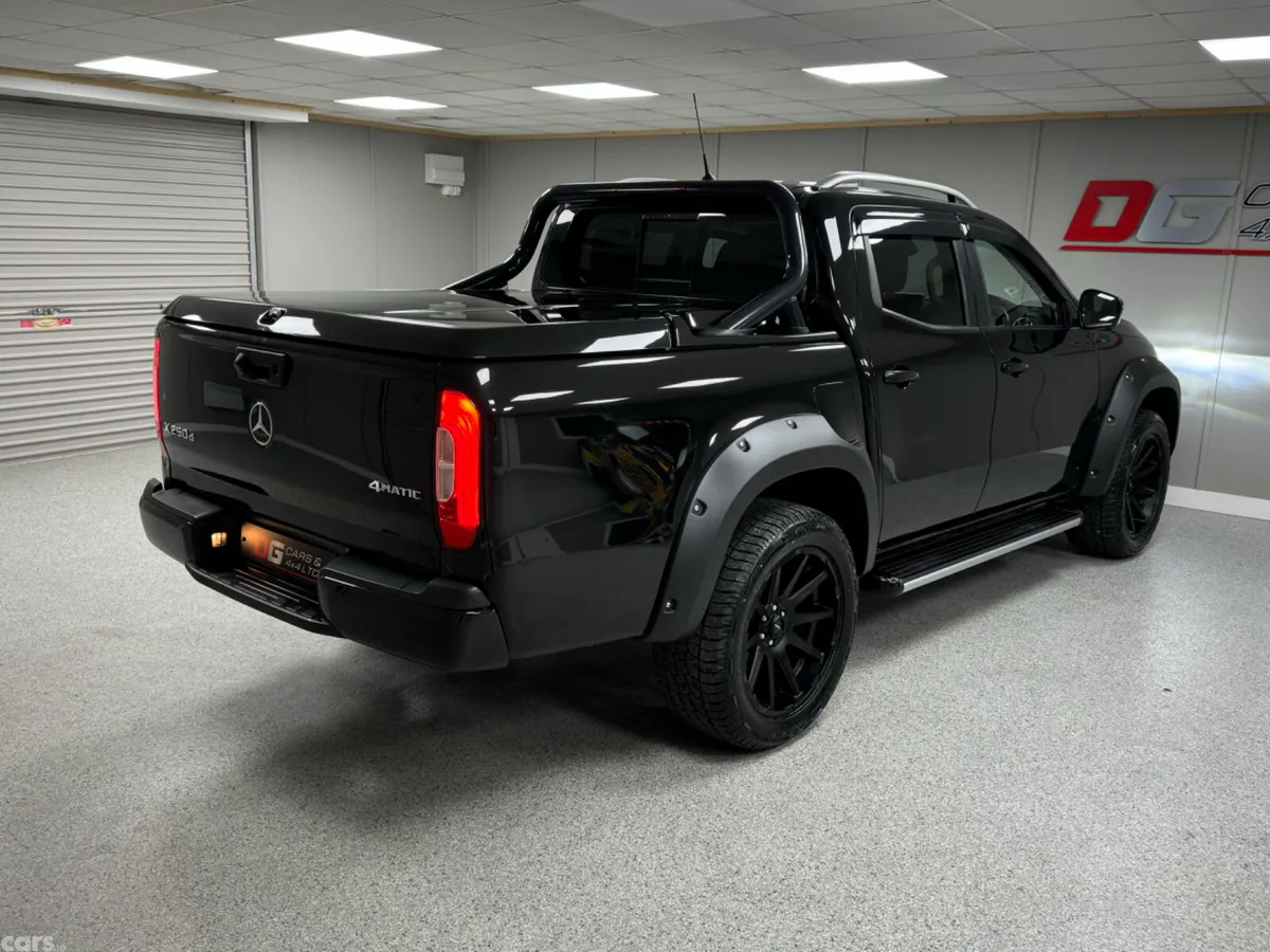 Mercedes-Benz X-Class Pick Up, Diesel, 2019, Black