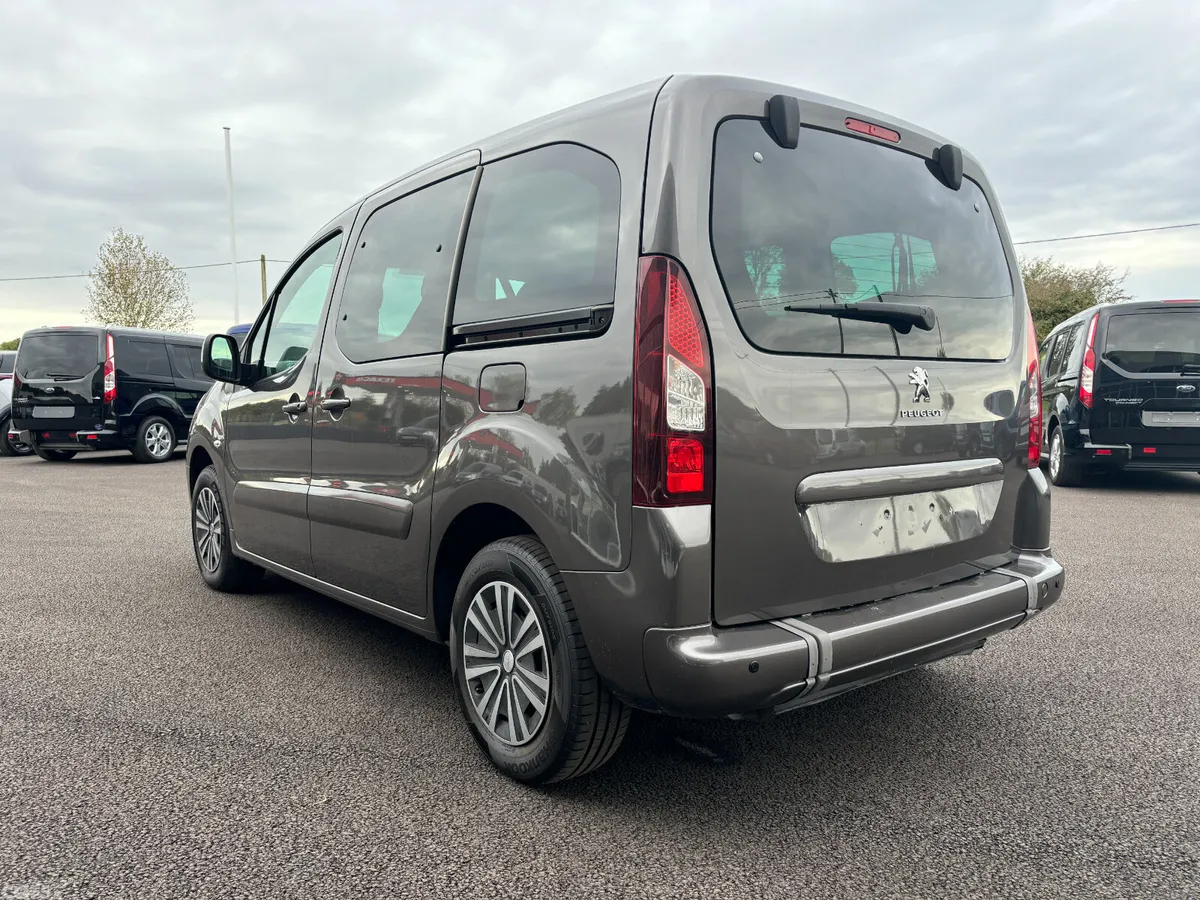 Peugeot Partner MPV, Diesel, 2018, Grey