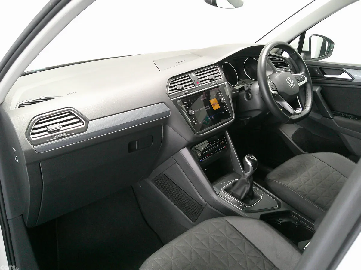 Volkswagen Tiguan SUV, Diesel, 2023, White
