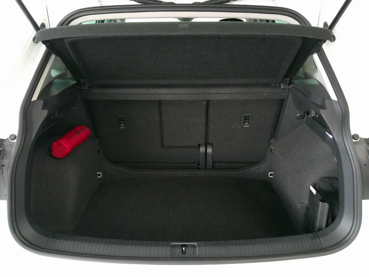 Volkswagen Tiguan SUV, Diesel, 2023, White