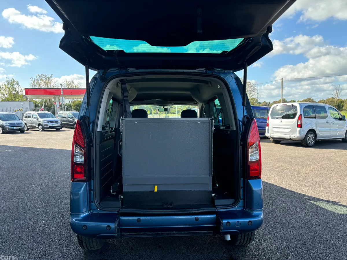Citroen Berlingo Multispace MPV, Diesel, 2017, Blue