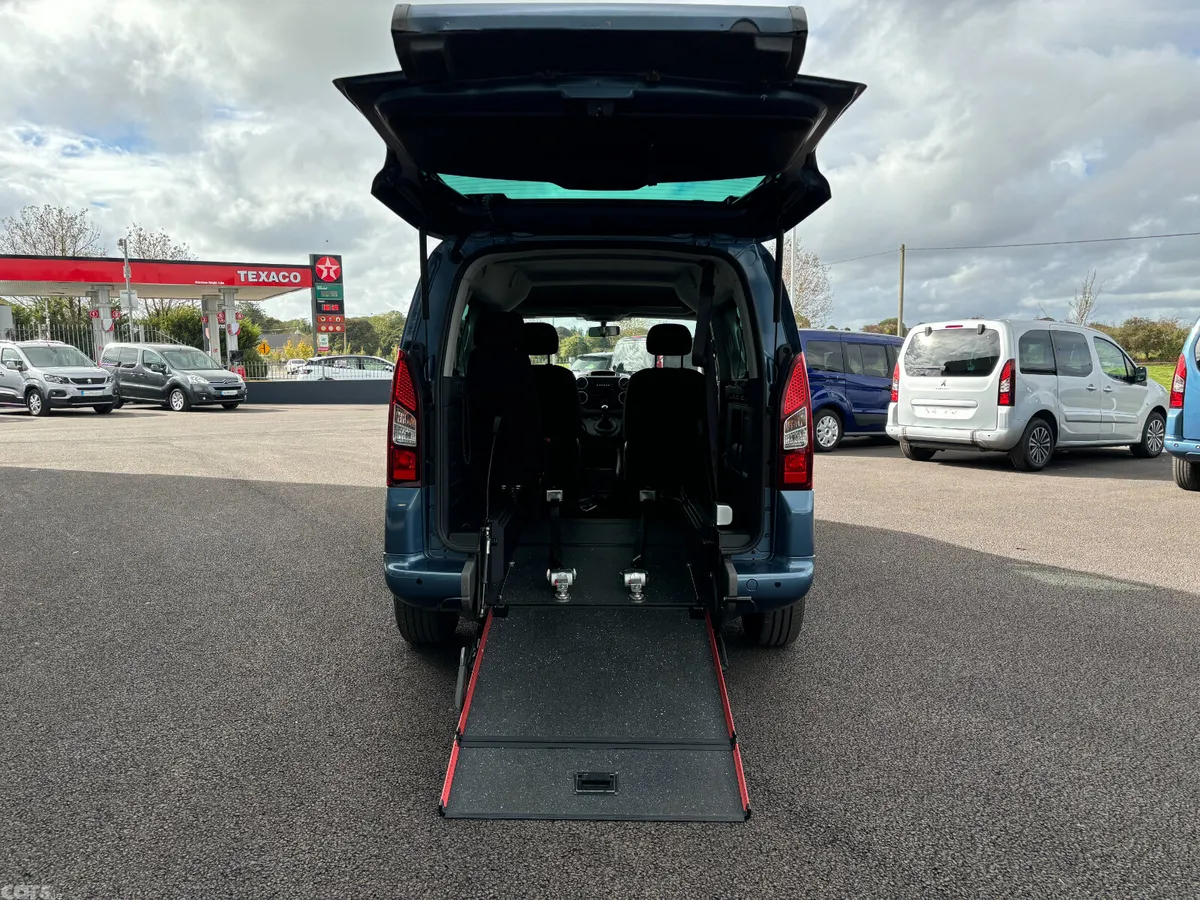 Peugeot Partner MPV, Diesel, 2018, Blue