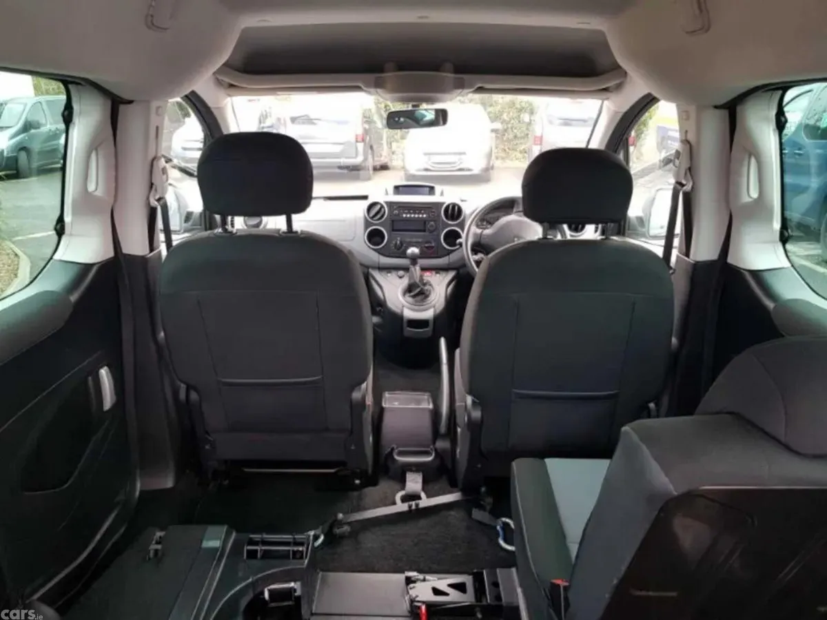 Peugeot Partner MPV, Diesel, 2016, Blue