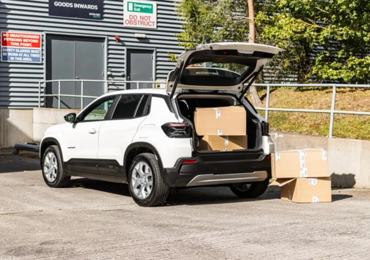 Jeep Avenger Van, Electric, 2026, White