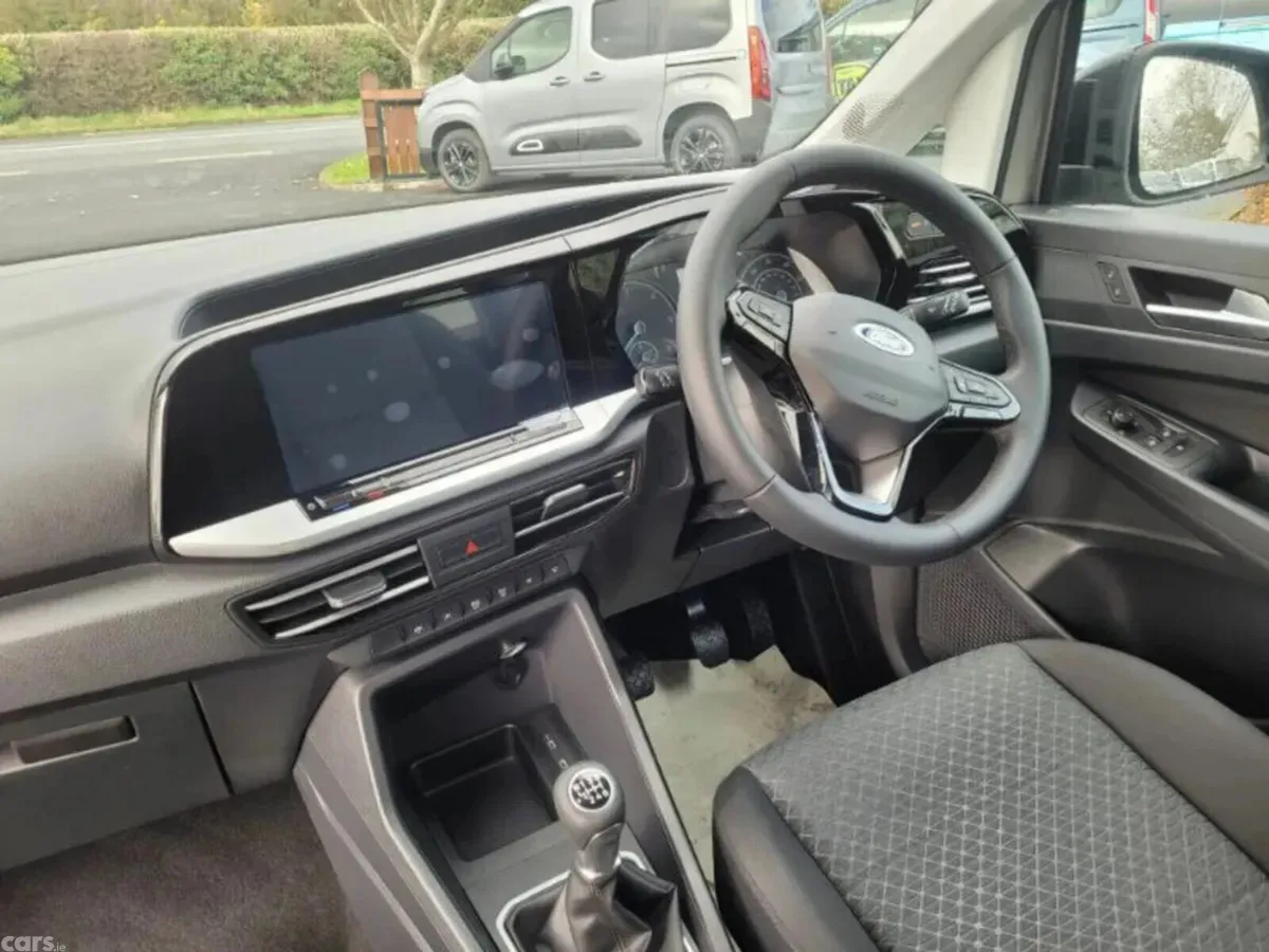 Ford Tourneo Connect MPV, Diesel, 2026, Silver