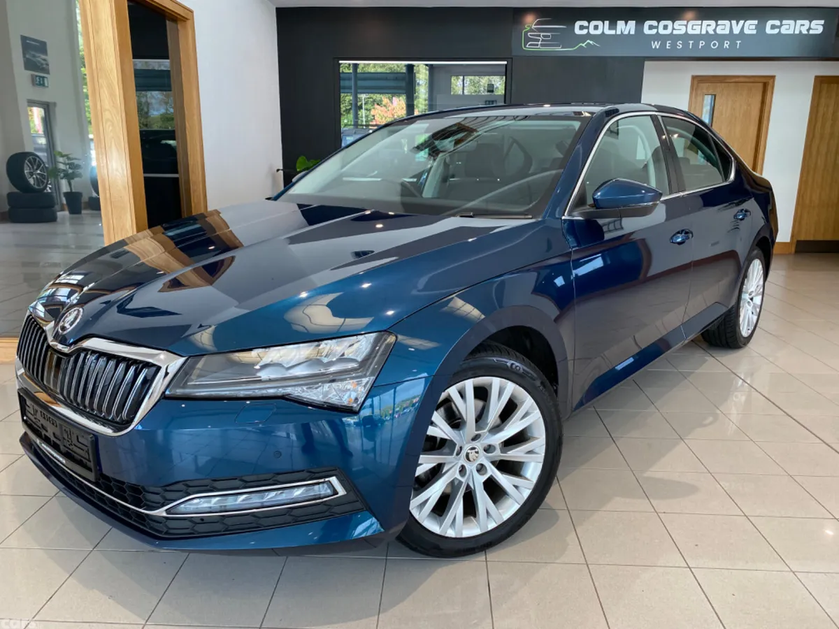 Skoda Superb Saloon, Diesel, 2022, Blue
