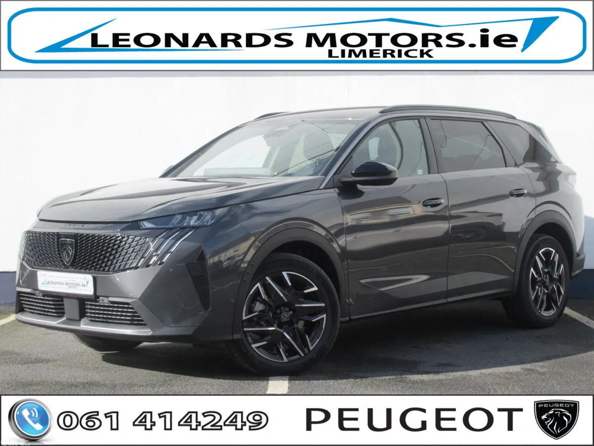 Peugeot 5008 SUV, Petrol Hybrid, 2026, Grey