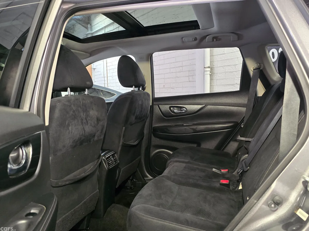 Nissan X-Trail SUV, Diesel, 2017, Grey