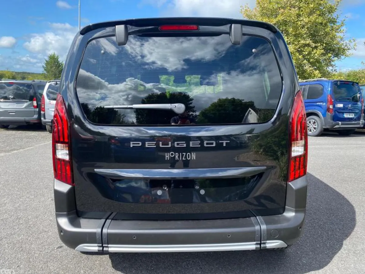 Peugeot Rifter MPV, Diesel, 2026, Black