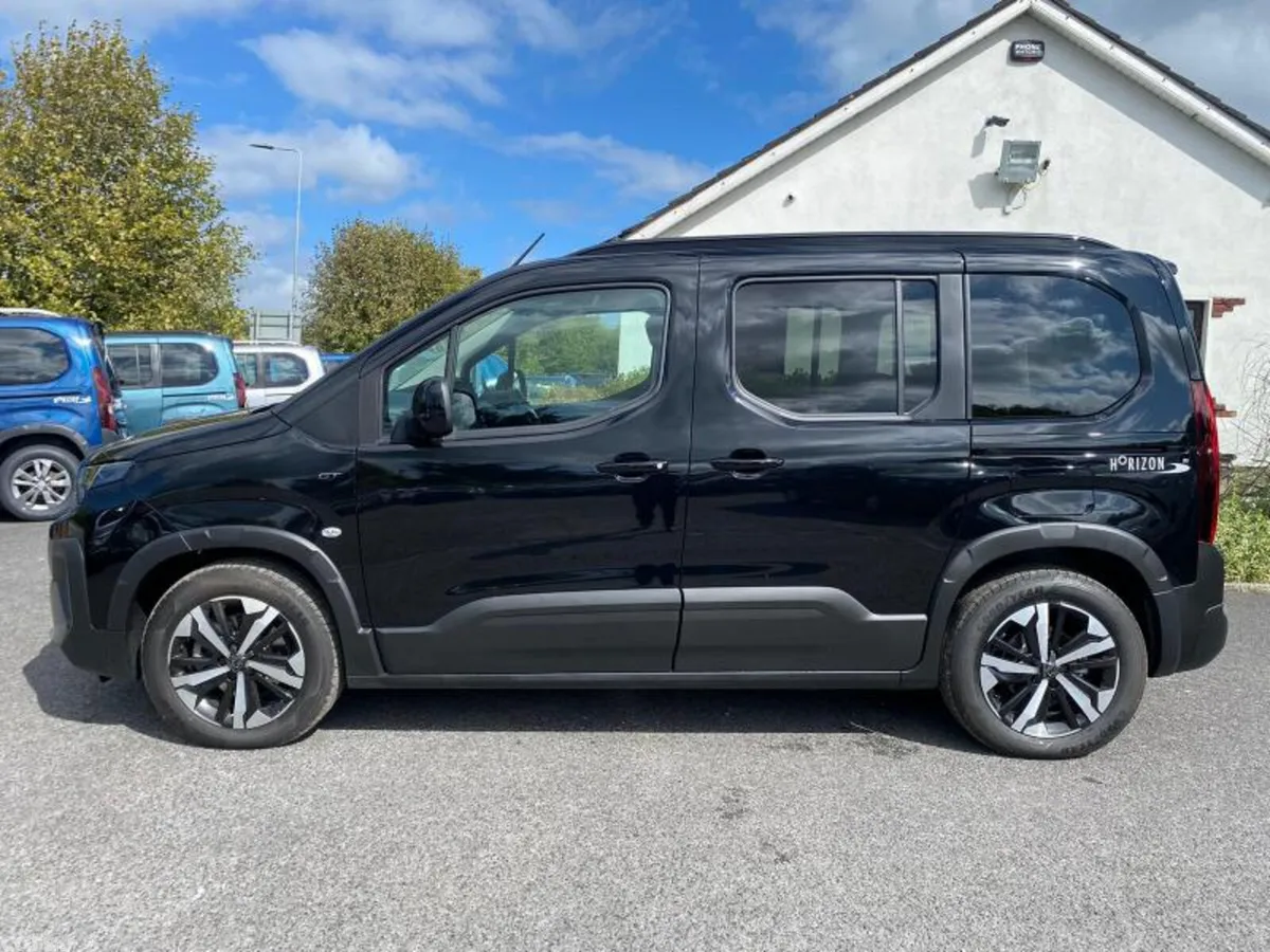 Peugeot Rifter MPV, Diesel, 2026, Black