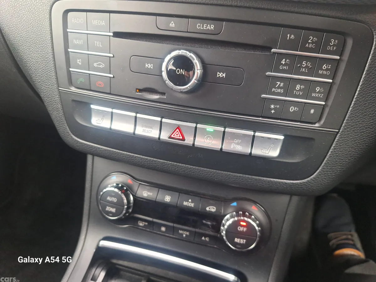 Mercedes-Benz B-Class Hatchback, Petrol, 2018, Red