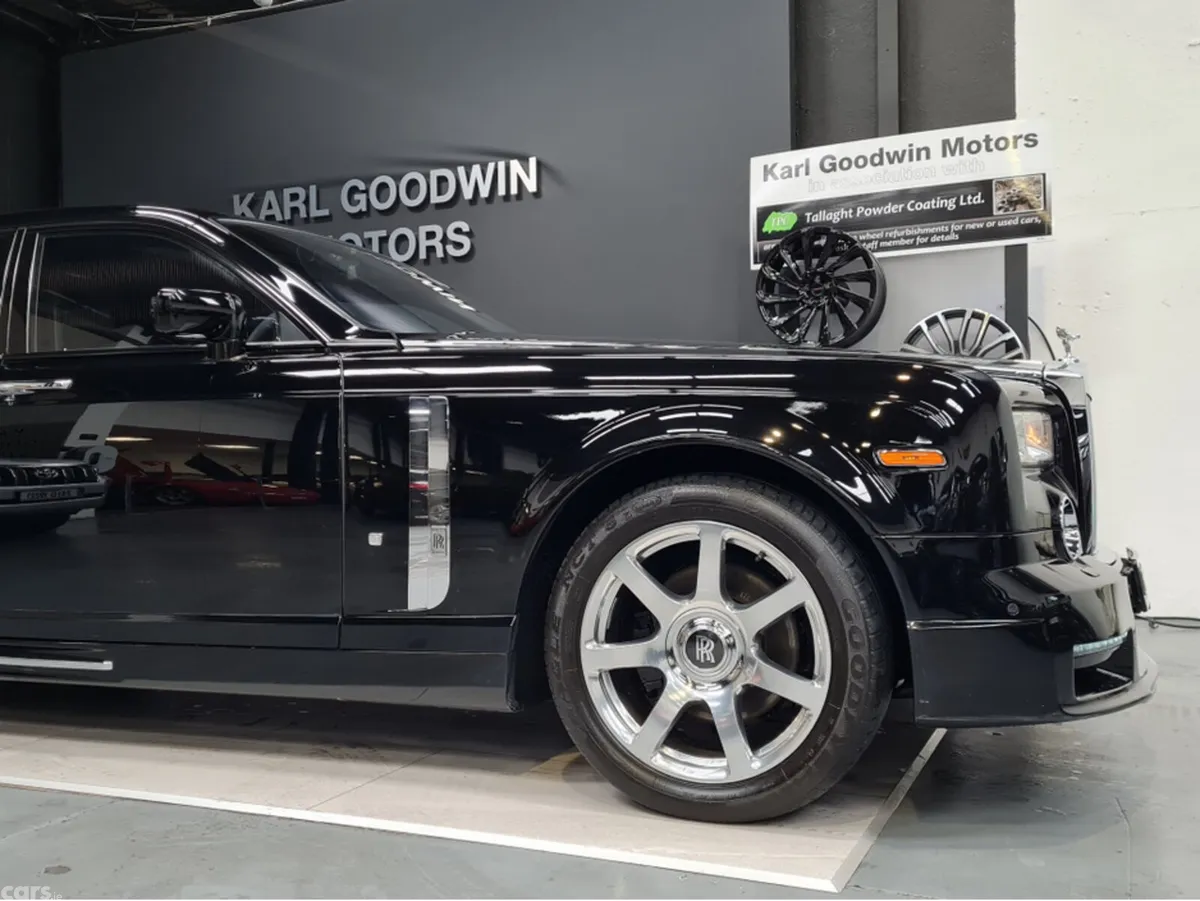 Rolls-Royce Phantom Saloon, Petrol, 2007, Black