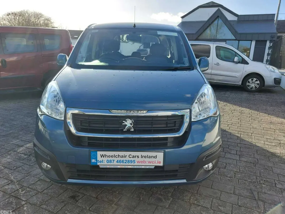 Peugeot Partner Tepee MPV, Diesel, 2018, Blue