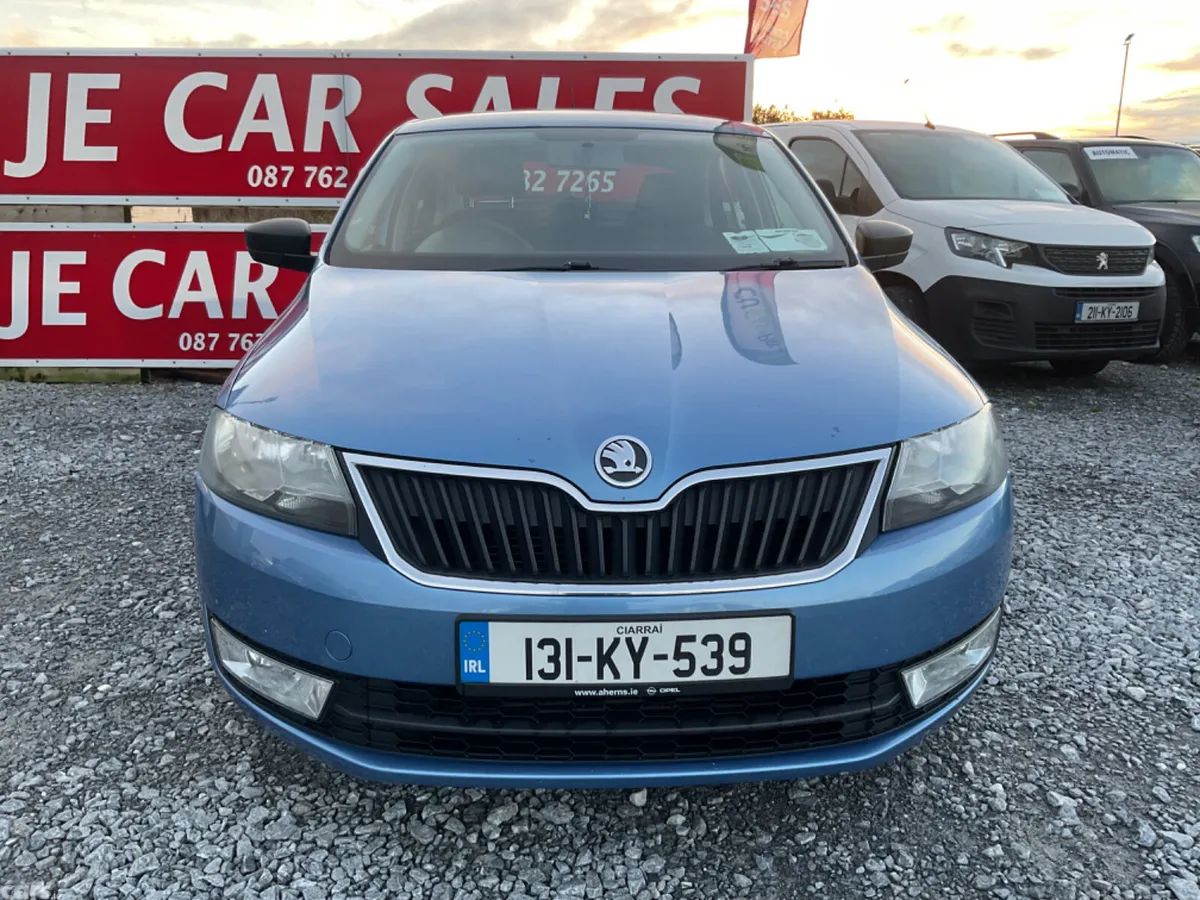 Skoda Rapid Saloon, Diesel, 2013, Blue