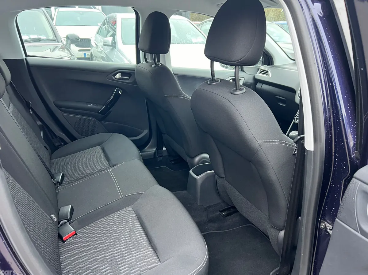 Peugeot 208 Hatchback, Petrol, 2018, Black
