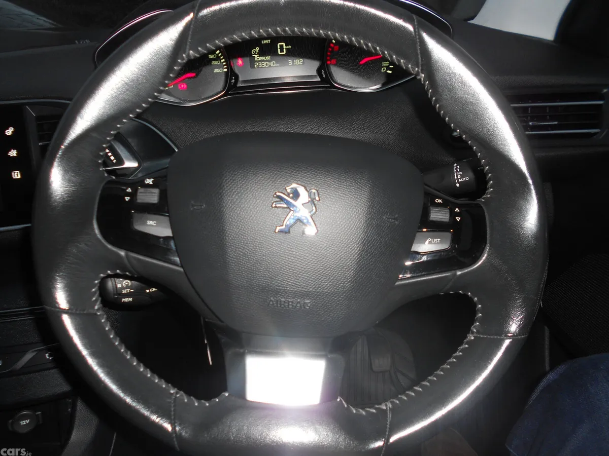 Peugeot 308 Estate, Diesel, 2015, Grey