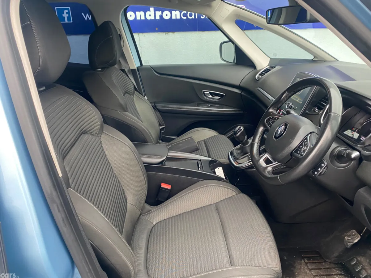 Renault Grand Scenic MPV, Petrol, 2020, Blue