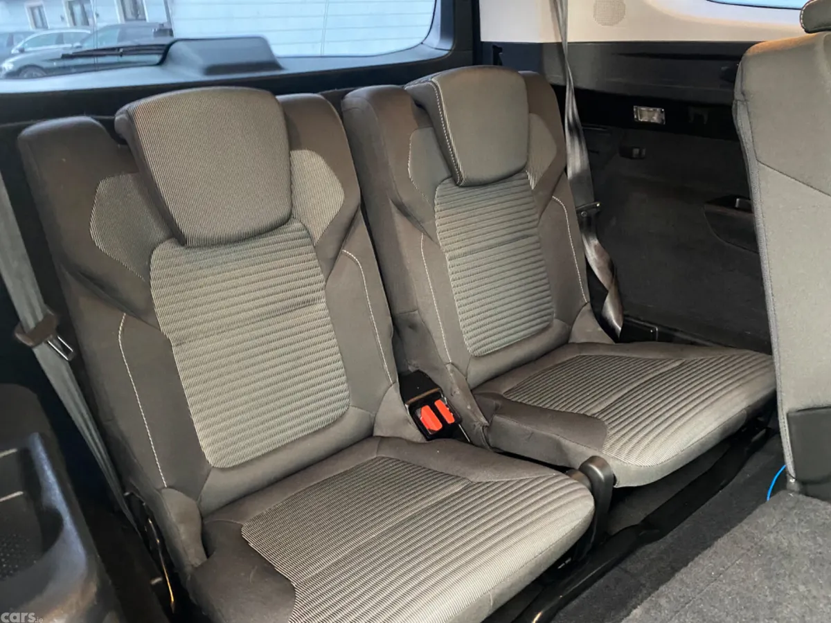 Renault Grand Scenic MPV, Petrol, 2020, Blue