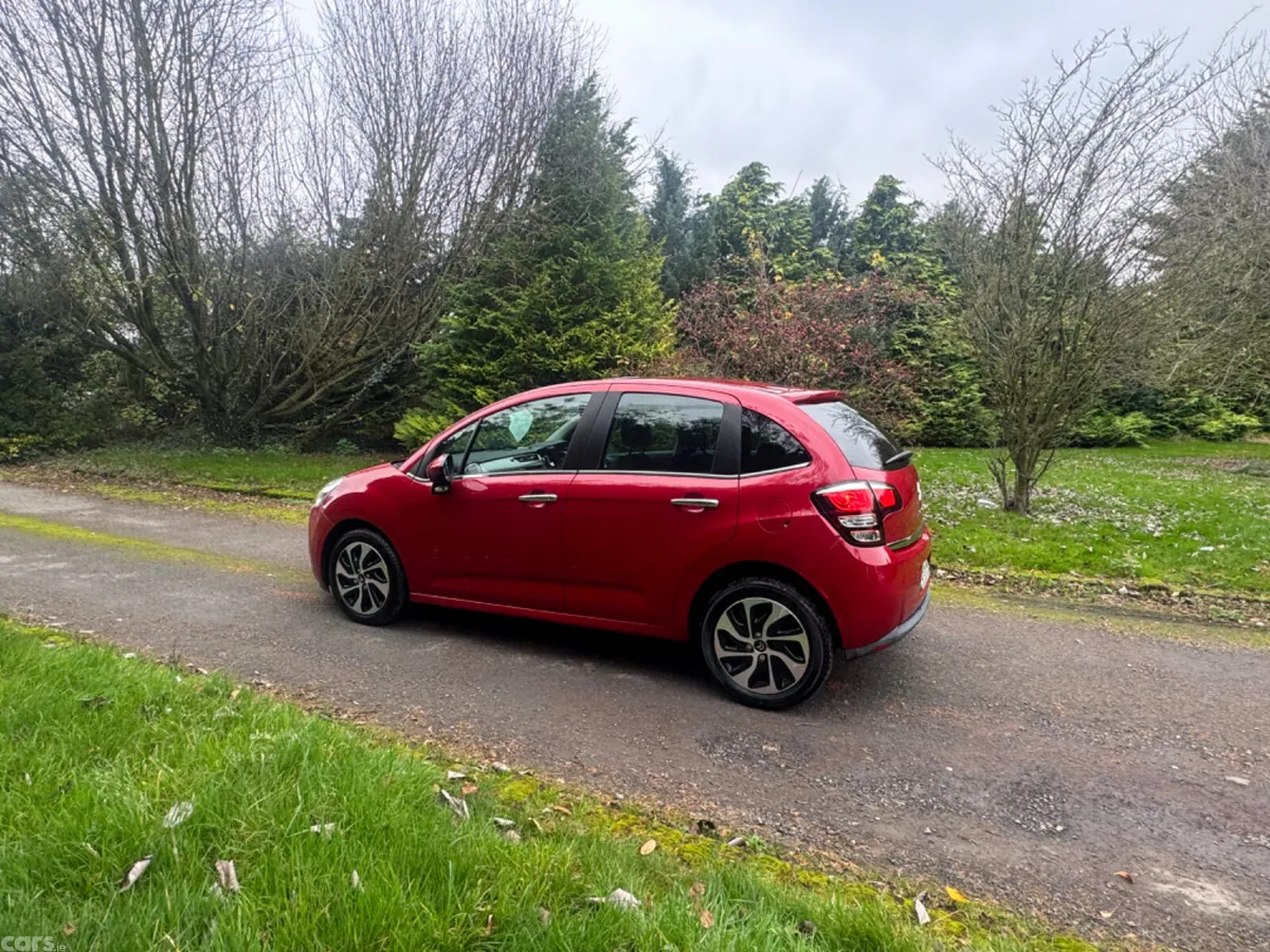 Citroen C3 Hatchback, Petrol, 2015, Red