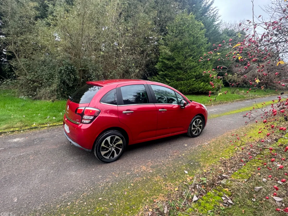 Citroen C3 Hatchback, Petrol, 2015, Red