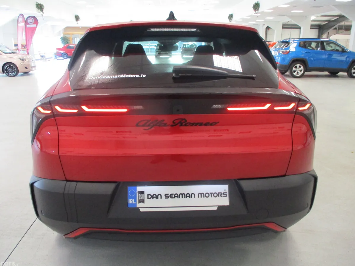Alfa Romeo Junior SUV, Electric, 2026, Red