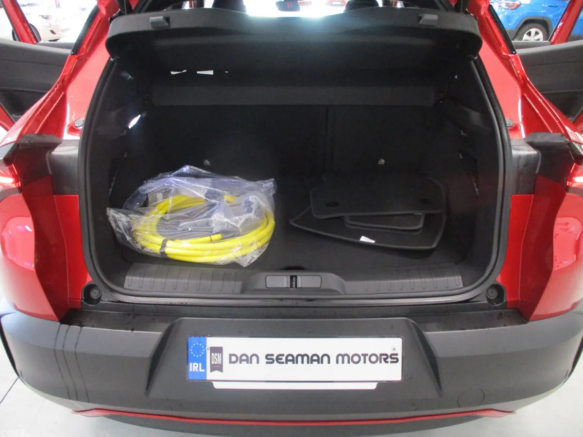 Alfa Romeo Junior SUV, Electric, 2026, Red